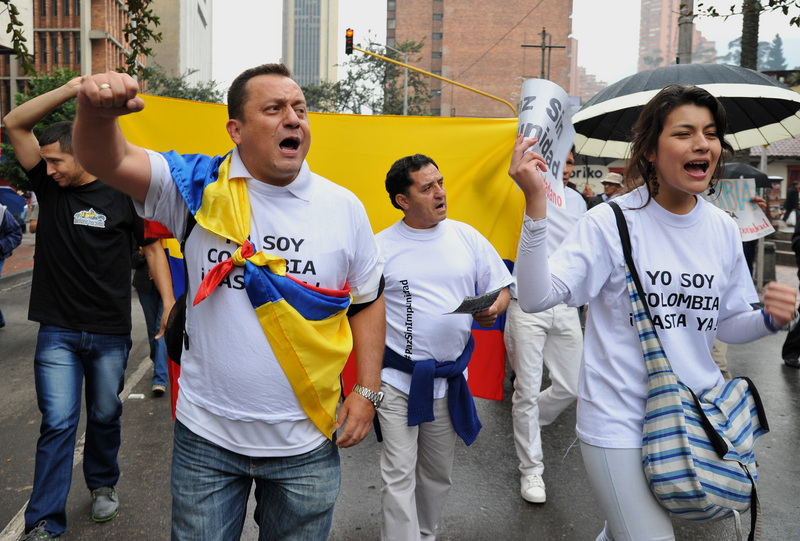 Pagar por las violaciones de derechos humanos: percepciones sobre el proceso de paz en Colombia